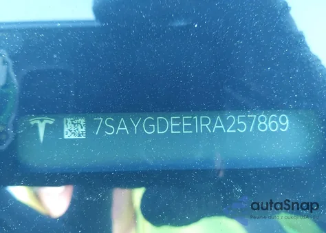 2024 Tesla Model Y Long Range Dual Motor All-Wheel Drive from USA, damaged, VIN 7SAYGDEE1RA257869